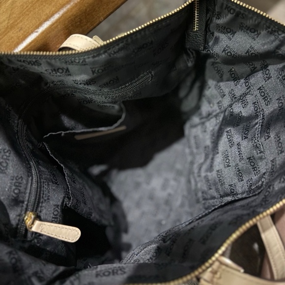 Michael Kors MK Handbag Jet Set Black Pebbled Leather Tote Bag LARGE EXCELLENT - Picture 14 of 14